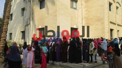 الكشف على 1104 حالة في قافلة صحية بقرية صفط الشرقية بالواسطى