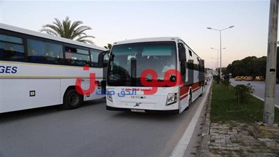 صور.. أتوبيس الأهلي يتحرك لملعب رادس وسط تأمين تونسي مكثف