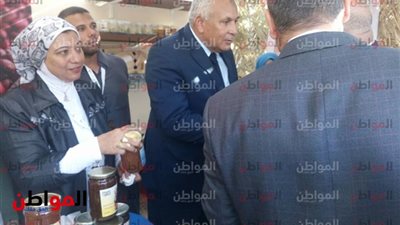 صور| الوادي الجديد تفوز بدرع وزارة الصناعة بمهرجان التمور بسيوة