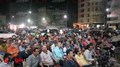صور| جماهير البحيرة تتوافد على المقاهي لمشاهدة الشوط الثاني من مباراة الأهلى والترجي