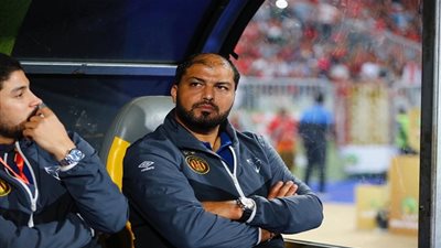 مدرب الترجي يبكي: أهدي دوري أبطال إفريقيا لروح الوالدين