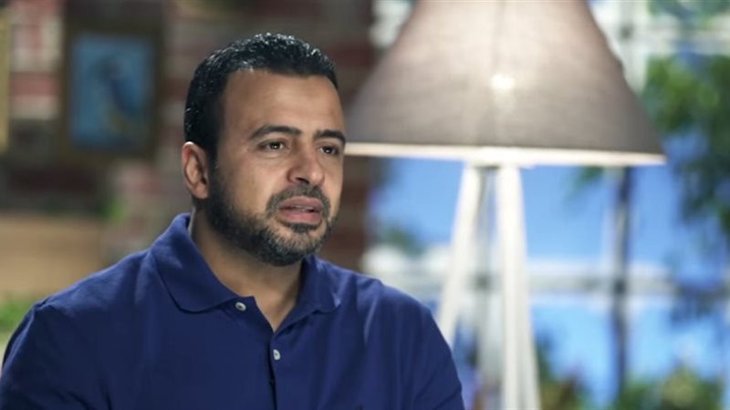  مصطفى حسنى
