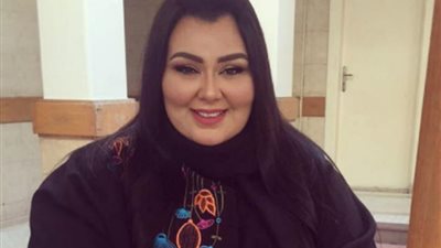 ندى رحمي : البنت توصل 20 سنة تدخل تسمع زيزي عادل محتاجة وجود راجل في حياتي
