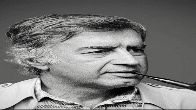 مصطفى العقاد
