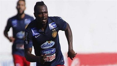 بروفايل .. فرانك كوم موهبة سمراء يريدها الأهلي