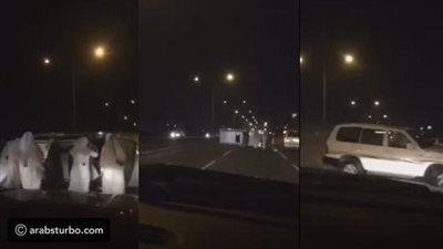 فيديو| شاب تعرض لحادث مؤلم في السعودية.. والسبب!