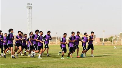 عطية صابر يحتوي أزمة لاعبي التعدين.. والإدارة تُفرج عن المستحقات