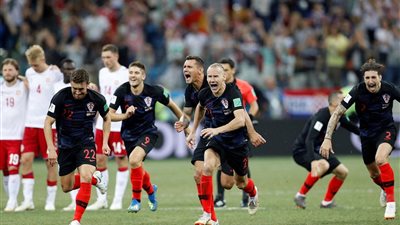 كرواتيا تخطف إسبانيا في الوقت القاتل 