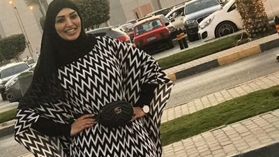 سالي عبد السلام تشارك جمهورها عاداتها الدينية.. هل سترتدي الحجاب ؟ 