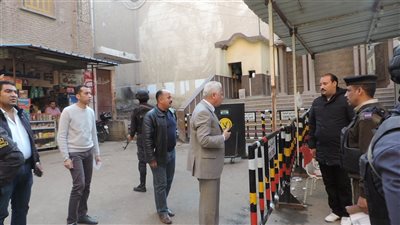 صور ..  مدير أمن البحيرة يتفقد الخدمات الأمنية بمحيط الكنائس بدمنهور 