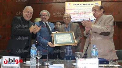 صور| تكريم  المبدعين في مؤتمر دور الدراما السينمائية باتحاد كتاب مصر