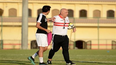 تفاصيل جلسة كريستيان جروس مع نجوم الزمالك