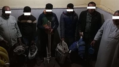 القبض على 6 أشخاص لقيامهم بالحفر والتنقيب عن الآثار بالمحلة