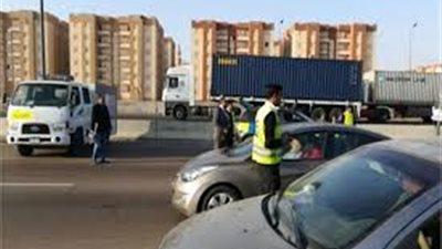 حملات مرورية مكثفة على الطرق السريعة وضبط المتعاطين