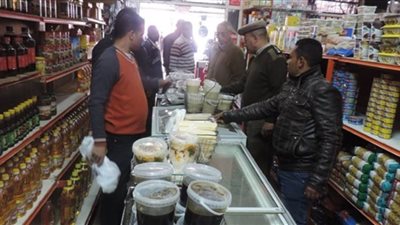 ضبط 65 قضية تموينية بالجيزة 