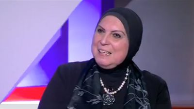 نيفين جامع لـ 