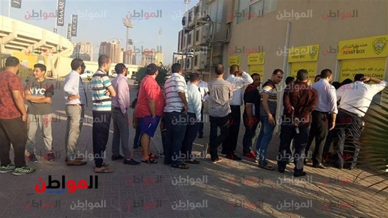   اقبال كبير من جماهير