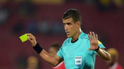 رئيس لجنة التحكيم بالاتحاد الجزائري: اتهام مهدي عبيد بالرشوة؟.. ستصيب الأهلي أولا