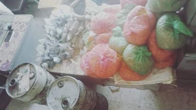 ضبط 150 لتر زيت و100 كيلو مواد غذائية فاسدة بإهناسيا في بني سويف