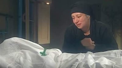 مشاهد لا تنسى| الله يرحمك يا نعمة يا عشرتى الحلوة .. عدمت الحبايب من بعدك