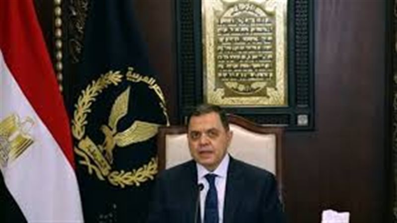 وزير الداخلية محمود