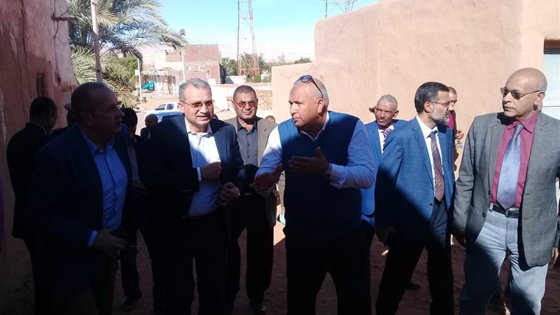محافظ الوادي الجديد