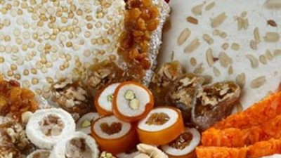 بعد ما المولد إتفض ..7 أضرار تسببها الحلويات لابنك