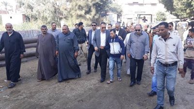 محافظ الشرقية يتابع أعمال النظافة بمدينة منيا القمح
