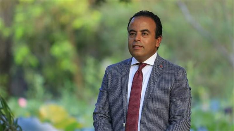 الاعلامي محمد غانم
