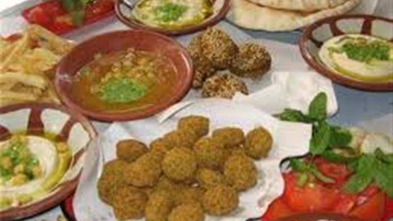 فول وفلافل