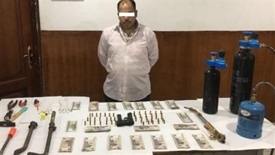 سقوط أحد أفراد عصابة المنازل بالجيزة وبحوزته 38600 جنيها 