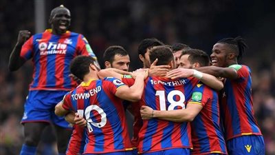 زاها يقود آمال كريستال بالاس ضد مانشستر يونايتد 