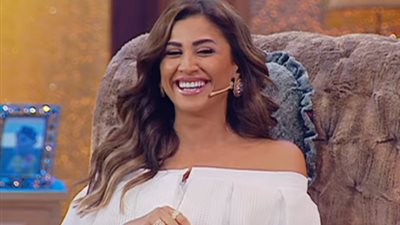 رد صادم لدينا الشربيني على سخرية الجمهور : معرفتش إن أنا السلعوة غير لما ضحكت