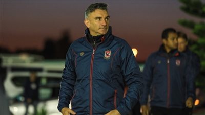 أحمد أيوب: لا يوجد مقارنة بين حسام البدري وكارتيرون