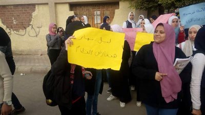 الإفراج عن الطلاب المقبوض عليهم في الوقفة الاحتجاجية لإلغاء نظام التعليم الجديد ببني سويف