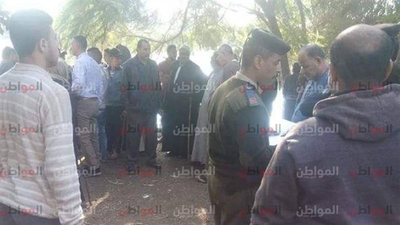 غرق مركب صيد البحيرة