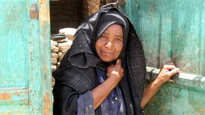 العنف ضد المرأة في صعيد مصر.. هل يفتح أبواب الثورة والثأر؟  