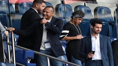 والد نيمار يحدد موقفه من المشاركة أمام ليفربول