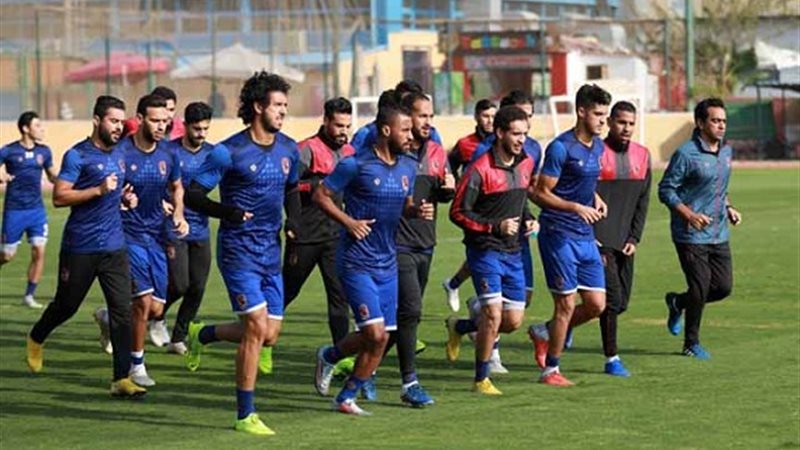 الأهلي يختتم تدريباته