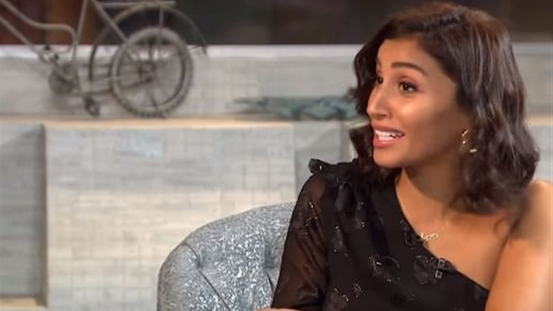 الفنانة دينا الشربينى