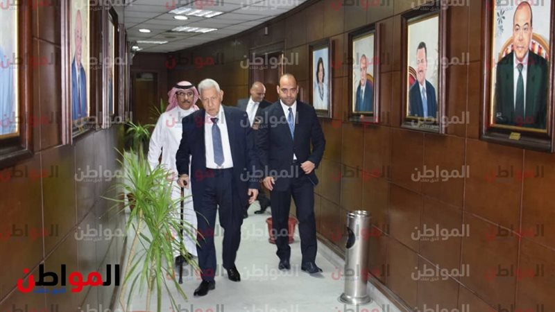 مكرم محمد أحمد