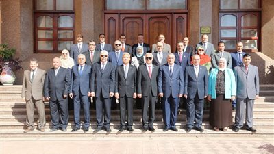محافظ المنوفية يشيد بصروح الجامعة وإمكانياتها البشرية