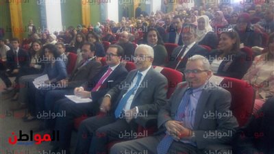 صور.. وزير التربية والتعليم يشهد توقيع بروتوكول مع السفارة الفرنسية لتدريب المعلمين