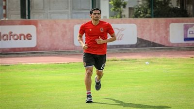 أشعة وفحص طبي لـ محمد نجيب