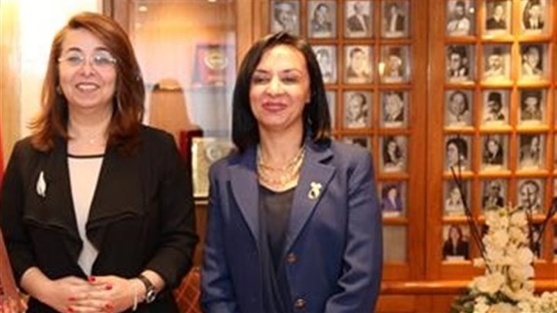 غادة والي  ومايا