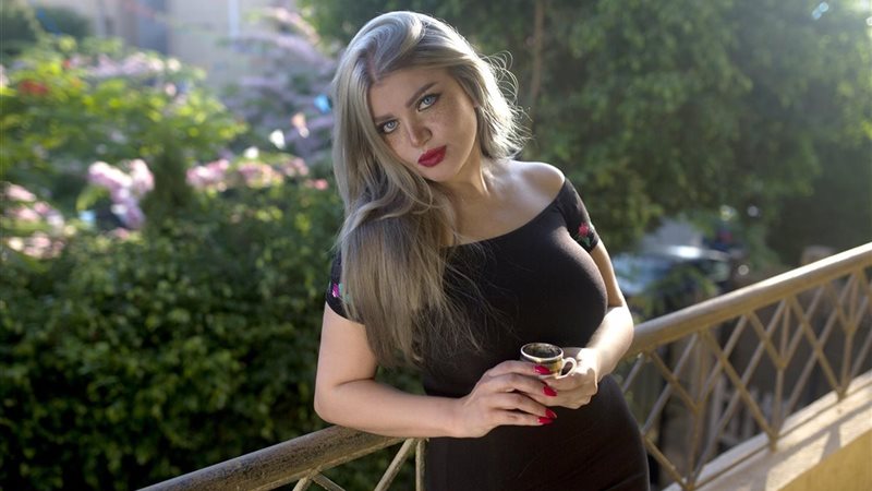 ياسمين الخطيب 