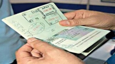 القبض على موظف بشركة سياحية لتزويره تأشيرات سفر