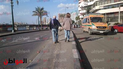 حكايات مصر الحلوة الشقيانة.. بين العاشقين والورد الذي ينتظر المحبين