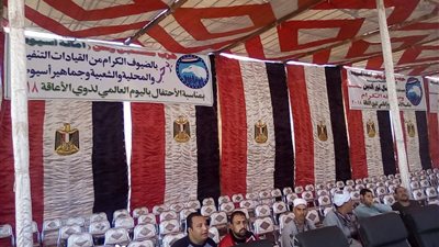 صور.. استعدادات احتفالية 