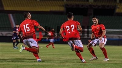السوشيال ميديا هادئة وحزينة بسبب القطبين